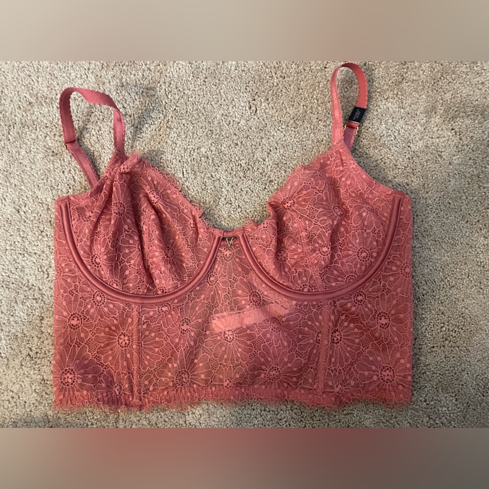 Victoria’s Secret bustier 34DD
